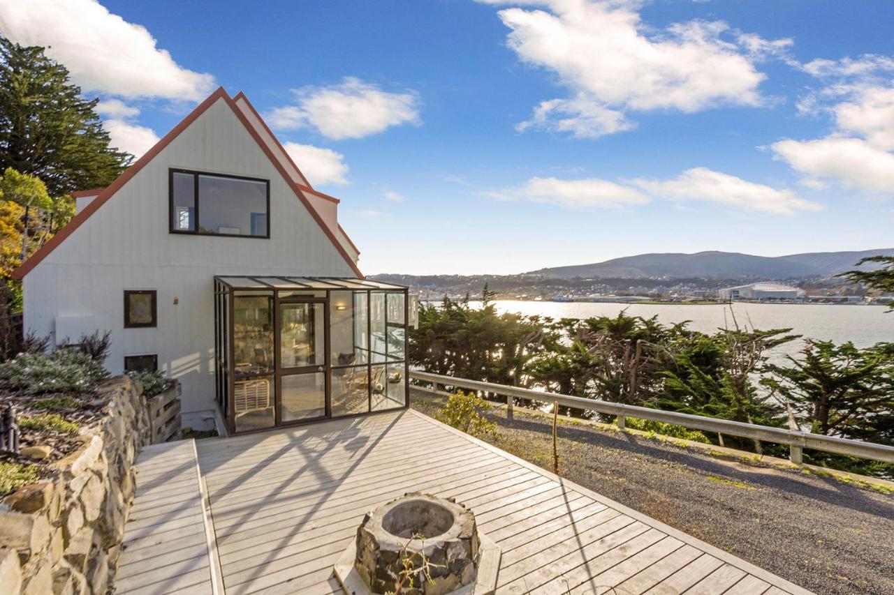 Harbour Views Villa Dunedin Exteriör bild