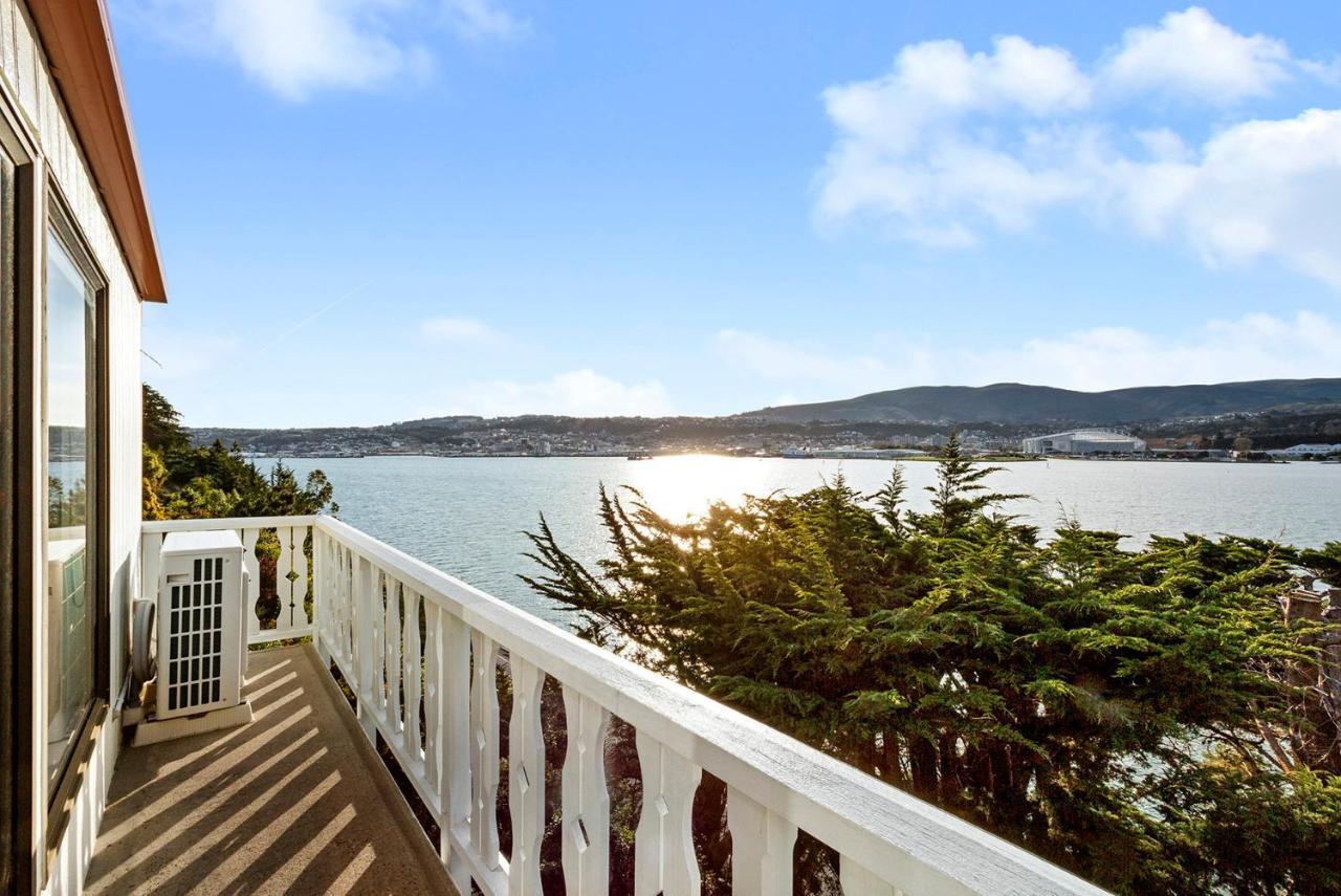 Harbour Views Villa Dunedin Exteriör bild